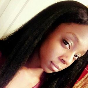 Meet your Posher, Oneisha